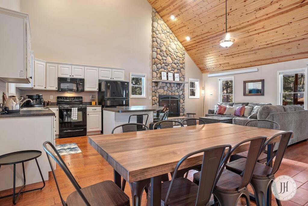 Elk Ridge Fire Place Custer Bagian luar foto