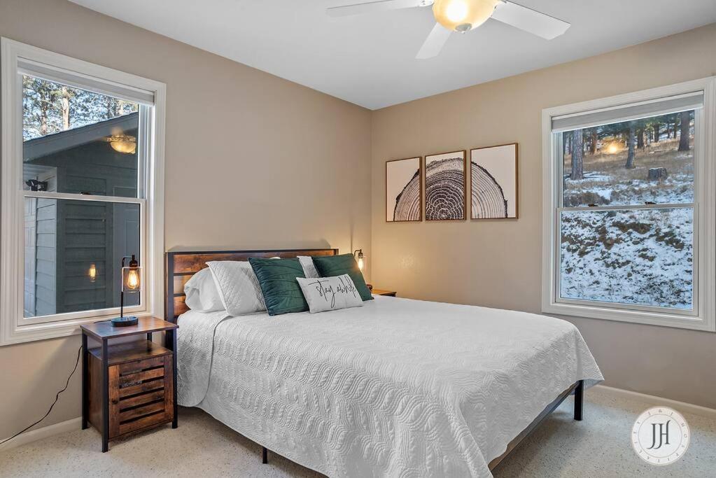 Elk Ridge Fire Place Custer Bagian luar foto